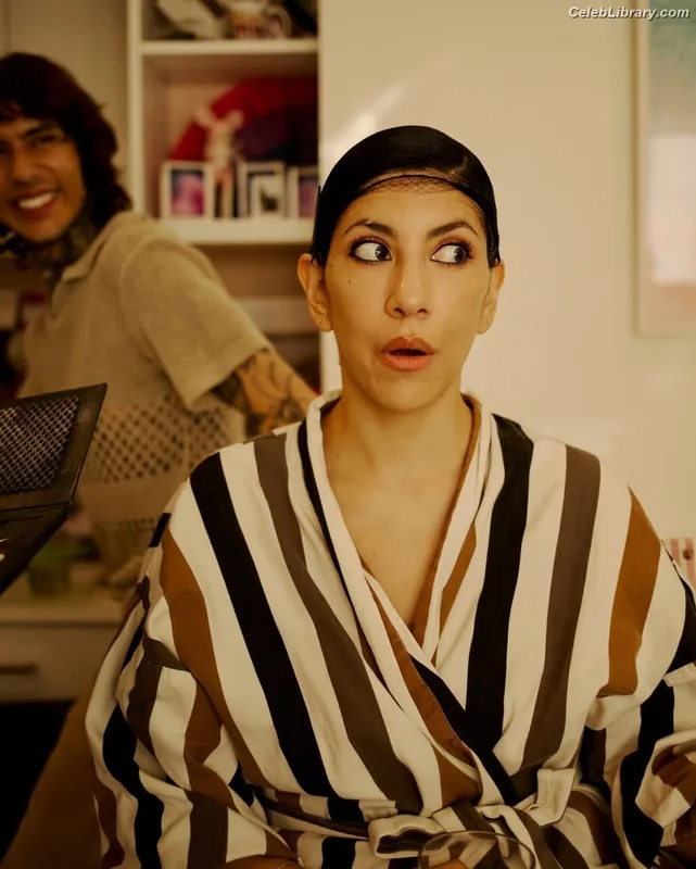 Stephanie Beatriz photo 14 of 309