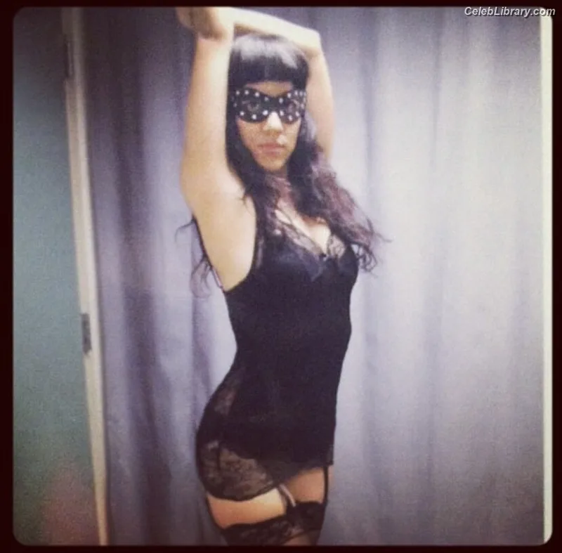 Stephanie Beatriz photo 9 of 309