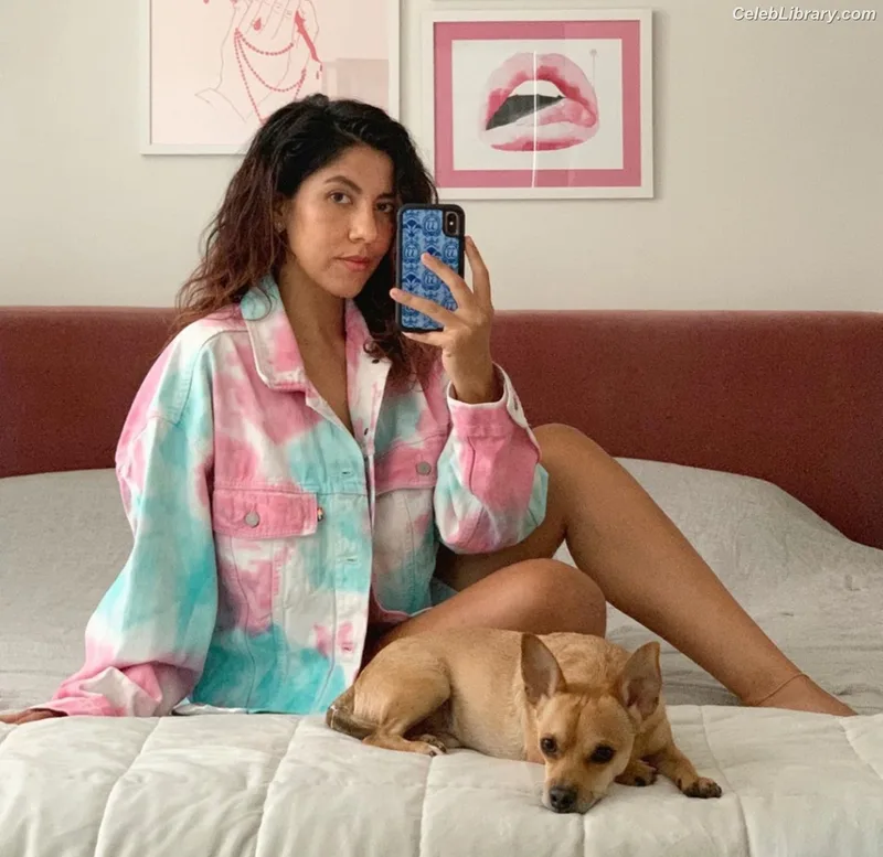 Stephanie Beatriz photo 22 of 309
