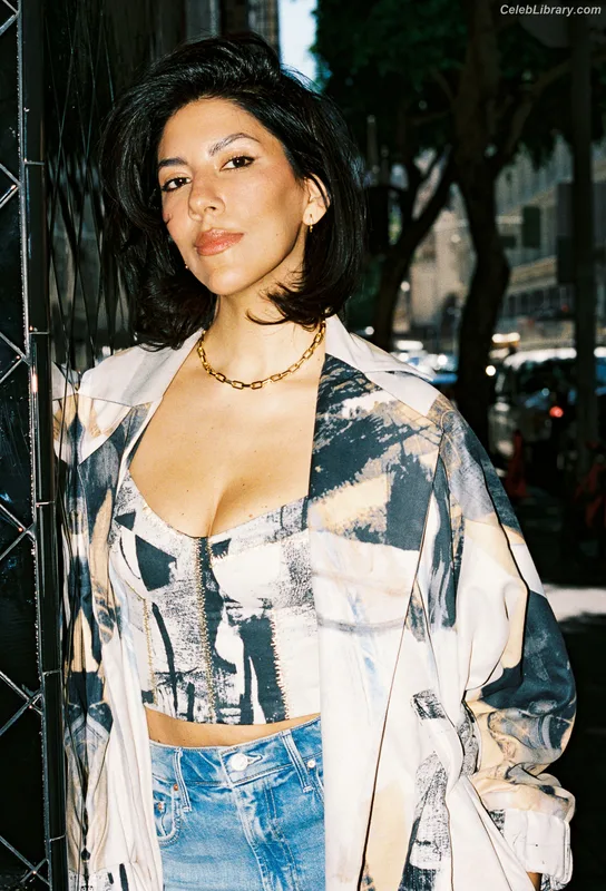 Stephanie Beatriz photo 18 of 309