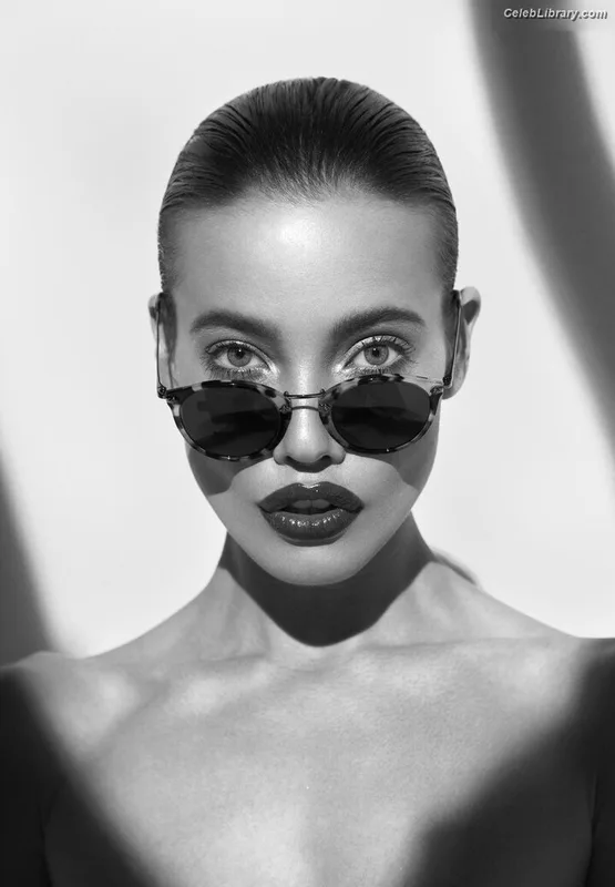 Stephanie Corneliussen photo 1 of 62