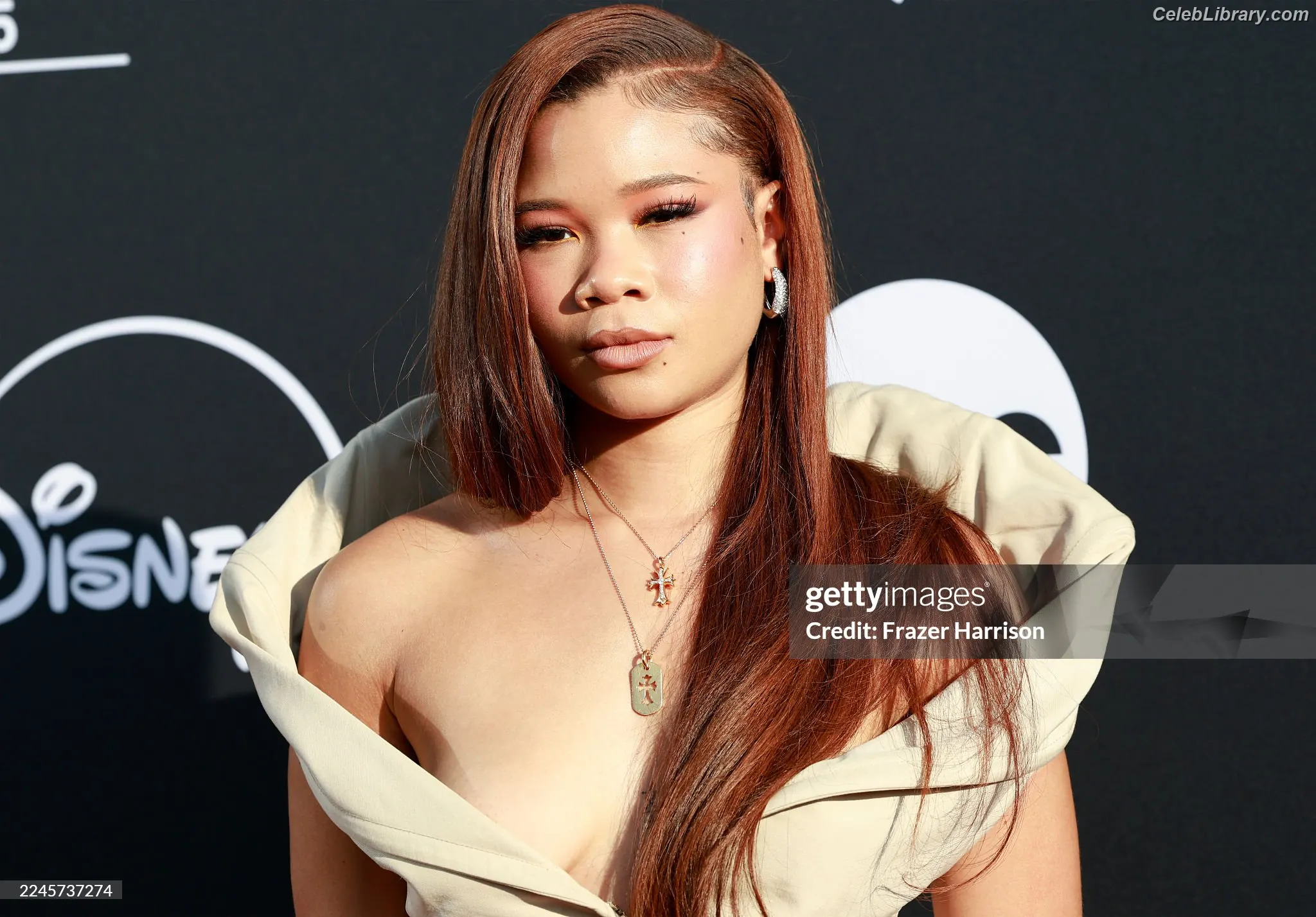Storm Reid photo 18 of 883