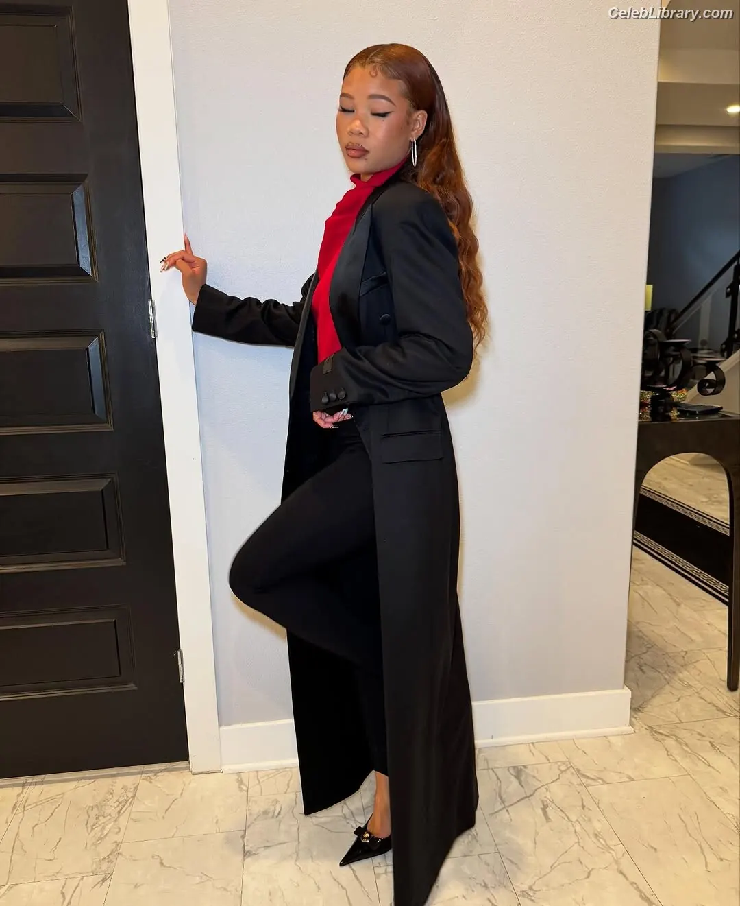 Storm Reid photo 15 of 883