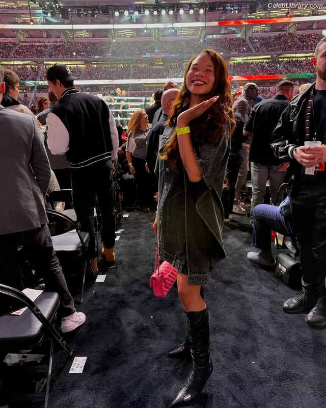 Storm Reid photo 22 of 884