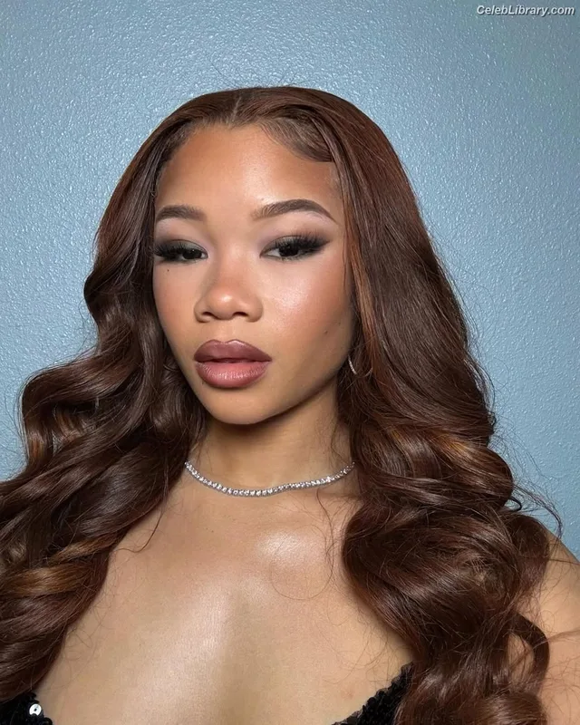 Storm Reid photo 14 of 884