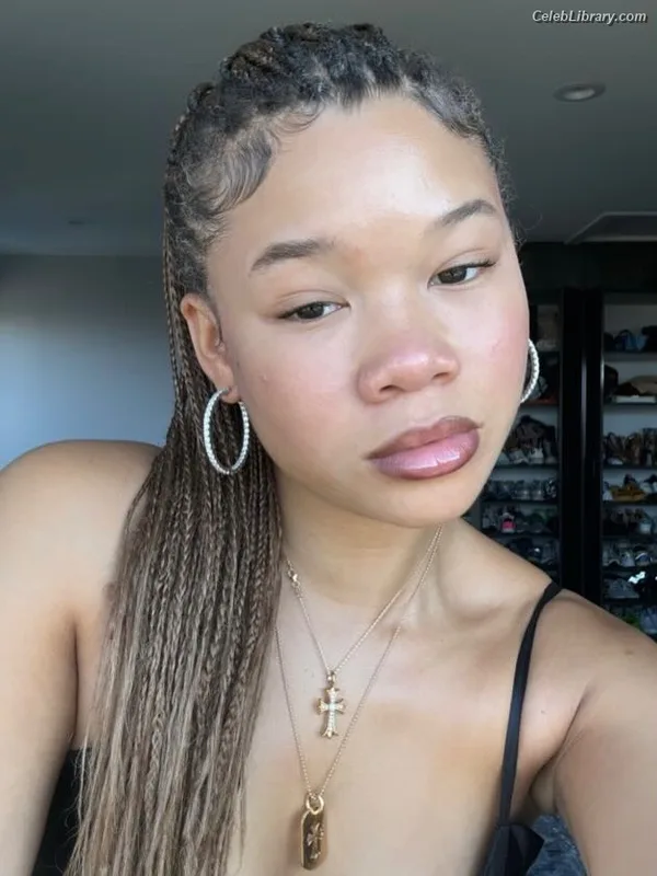 Storm Reid photo 20 of 884