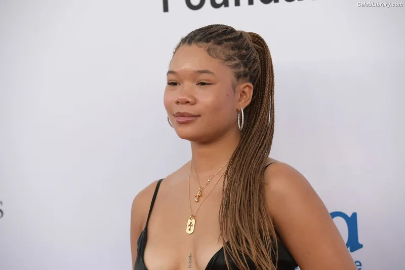 Storm Reid photo 16 of 884