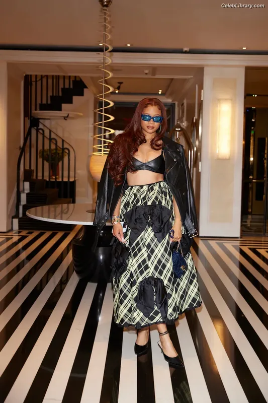 Storm Reid photo 3 of 884