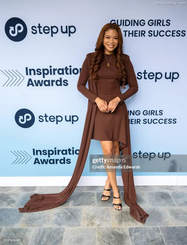 Storm Reid photo 12 of 884