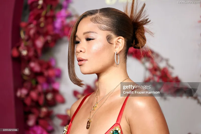 Storm Reid photo 8 of 884