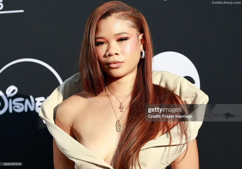 Storm Reid photo 18 of 884