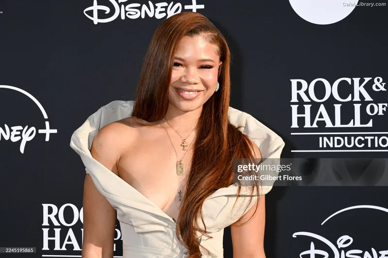 Storm Reid photo 5 of 884