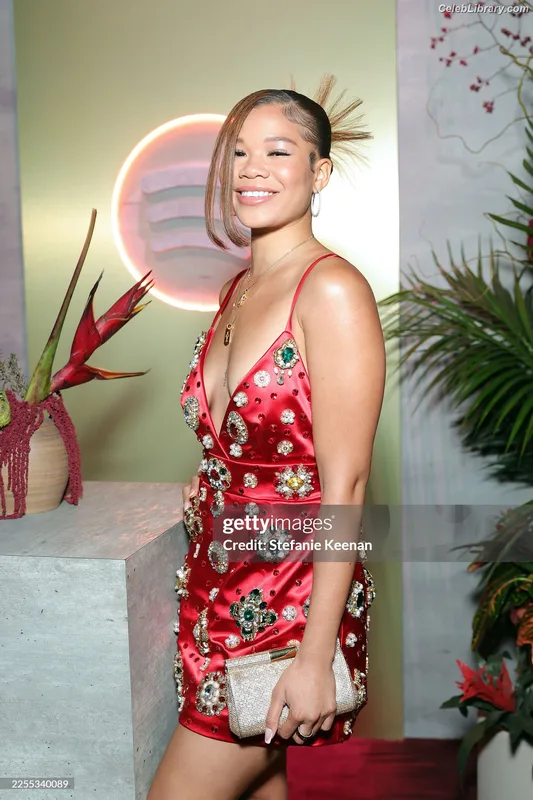 Storm Reid photo 15 of 884