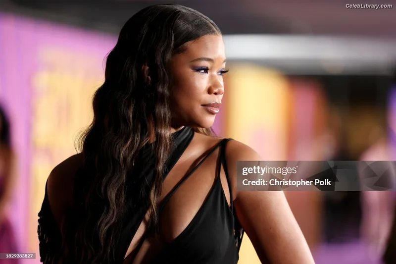 Storm Reid photo 3 of 884
