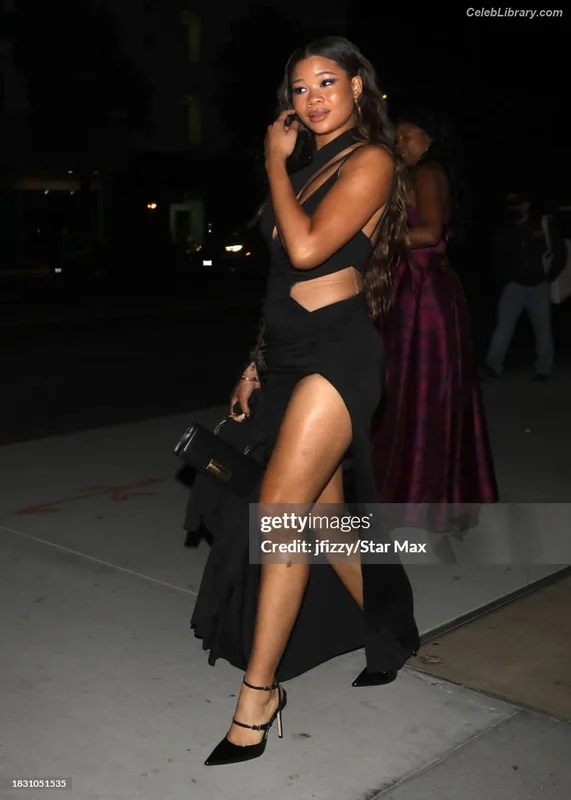Storm Reid photo 12 of 884