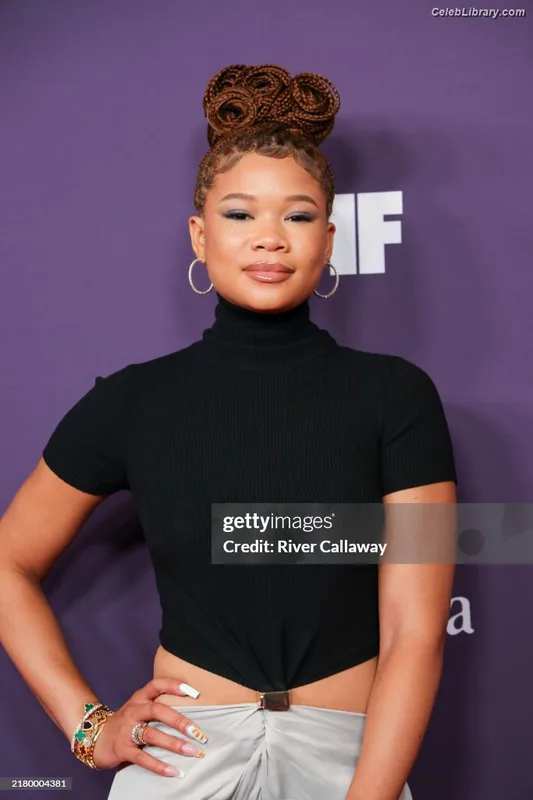 Storm Reid photo 18 of 884