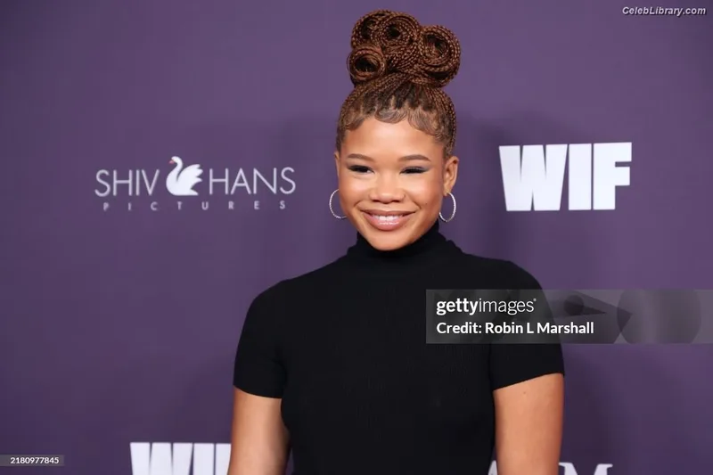 Storm Reid photo 9 of 884
