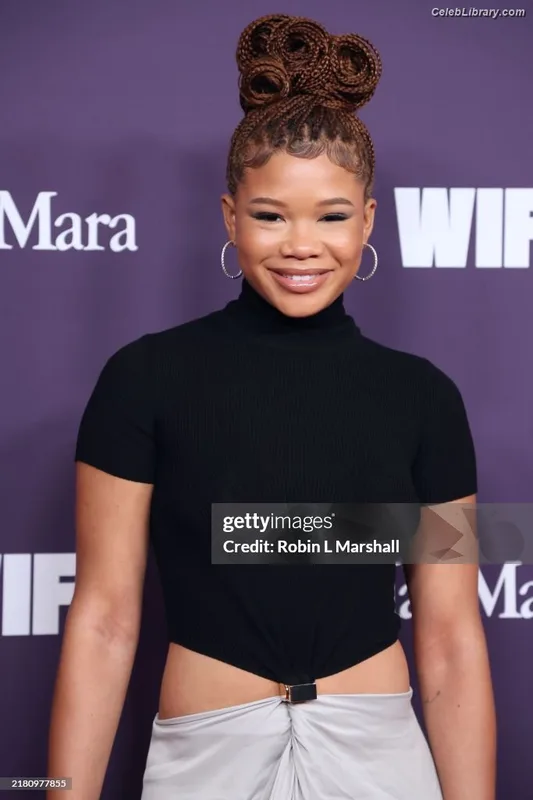 Storm Reid photo 12 of 884