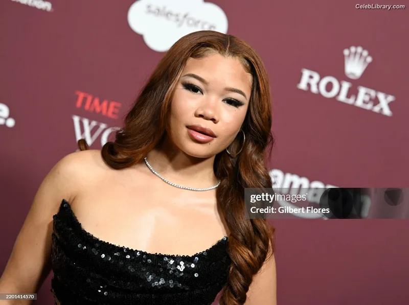 Storm Reid photo 11 of 884