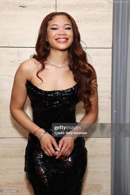 Storm Reid photo 15 of 884