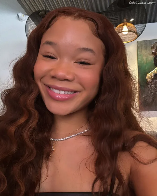 Storm Reid photo 10 of 884