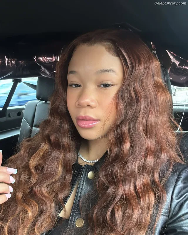 Storm Reid photo 13 of 884