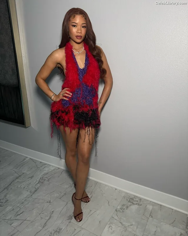 Storm Reid photo 11 of 884