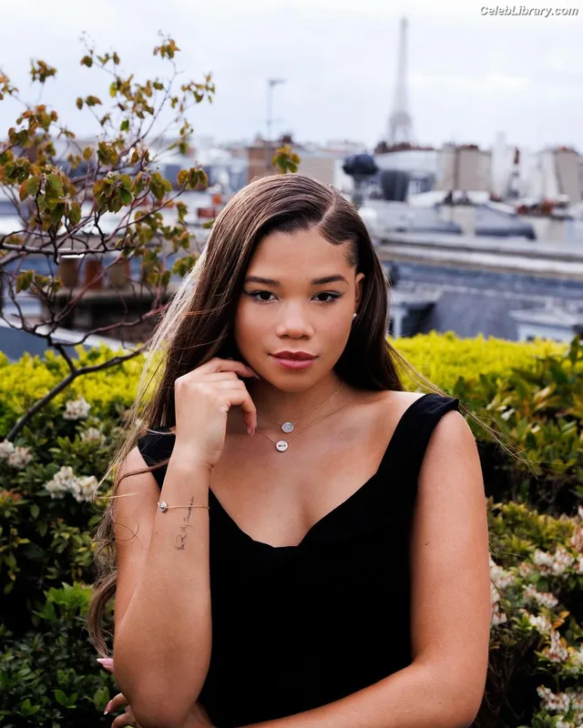 Storm Reid photo 2 of 884