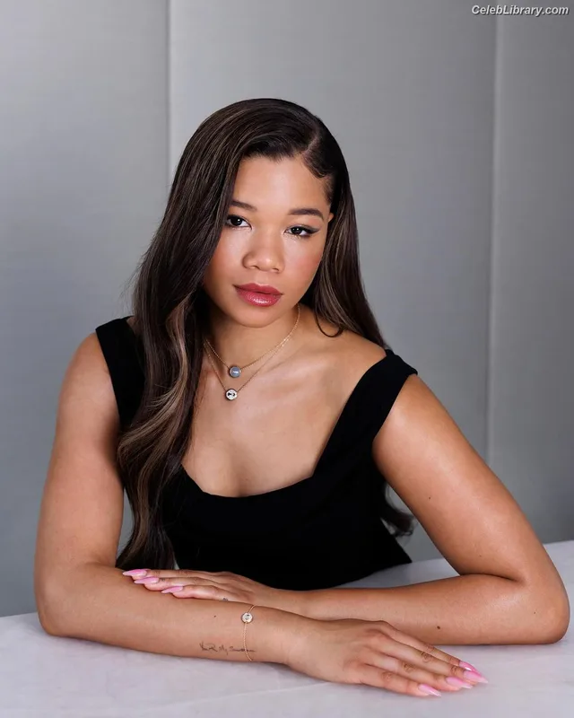 Storm Reid photo 13 of 884