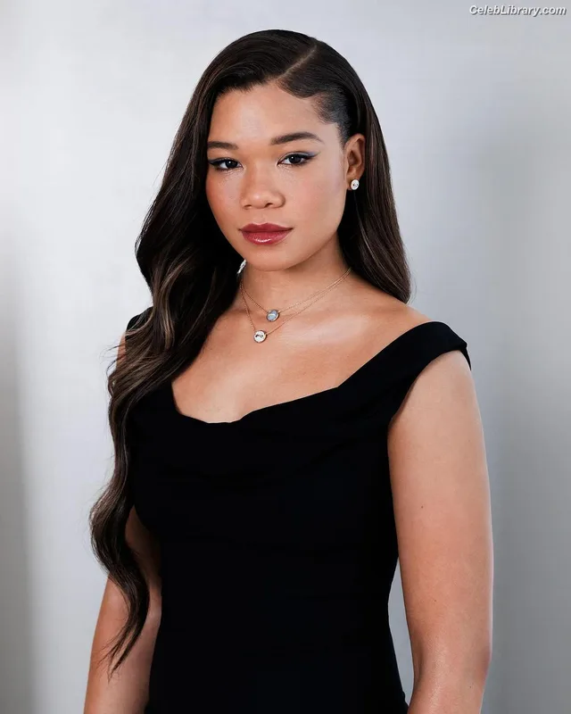 Storm Reid photo 3 of 884