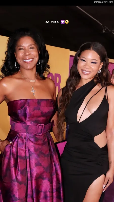 Storm Reid photo 11 of 884