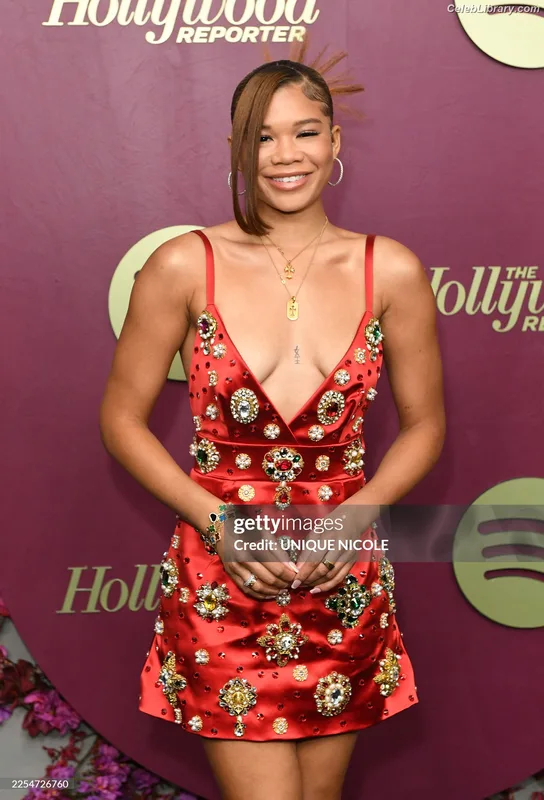 Storm Reid photo 3 of 884