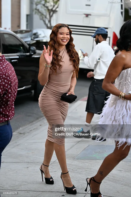 Storm Reid photo 14 of 884