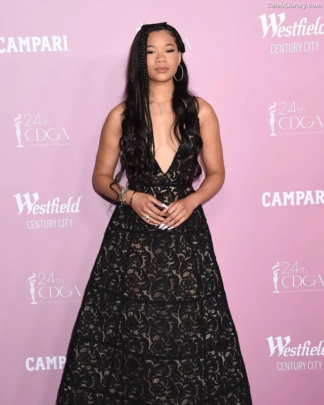 Storm Reid photo 12 of 884