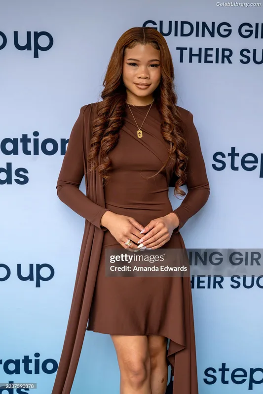 Storm Reid photo 4 of 884