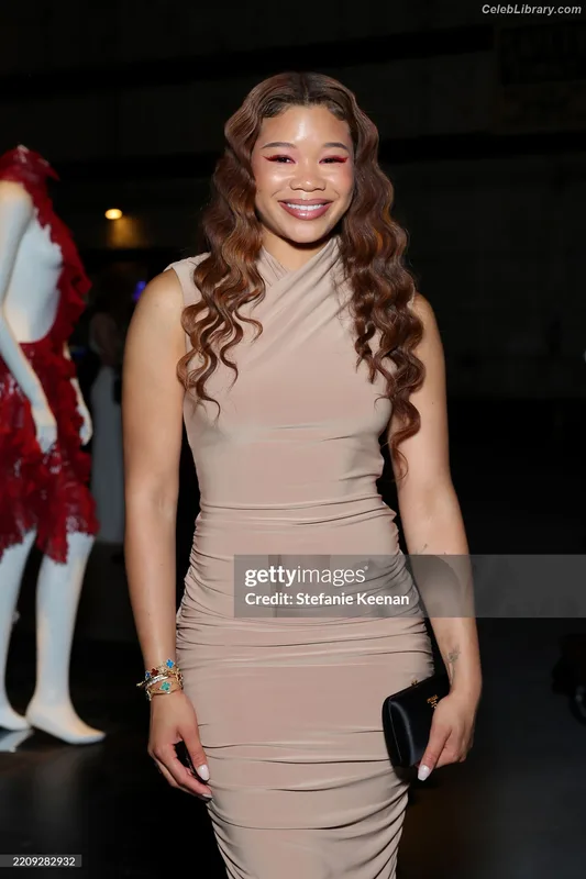 Storm Reid photo 18 of 884