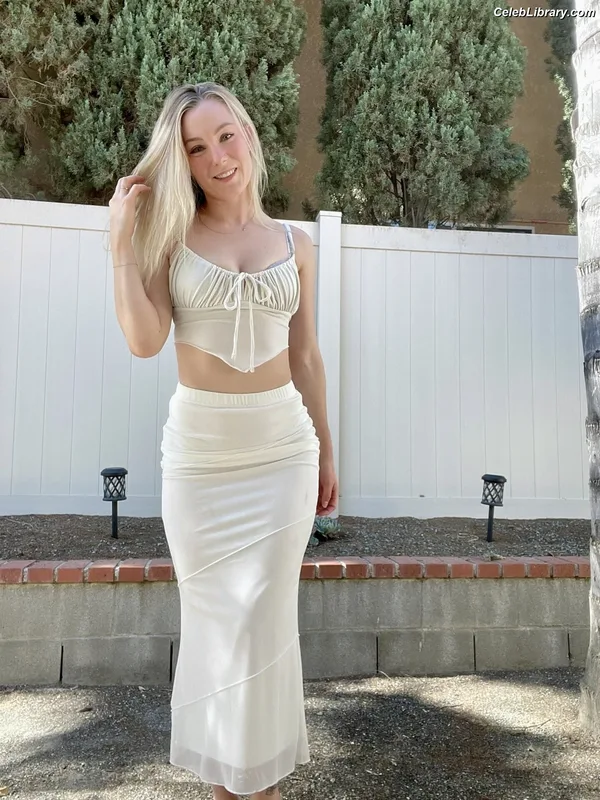 STPeach photo 4 of 601