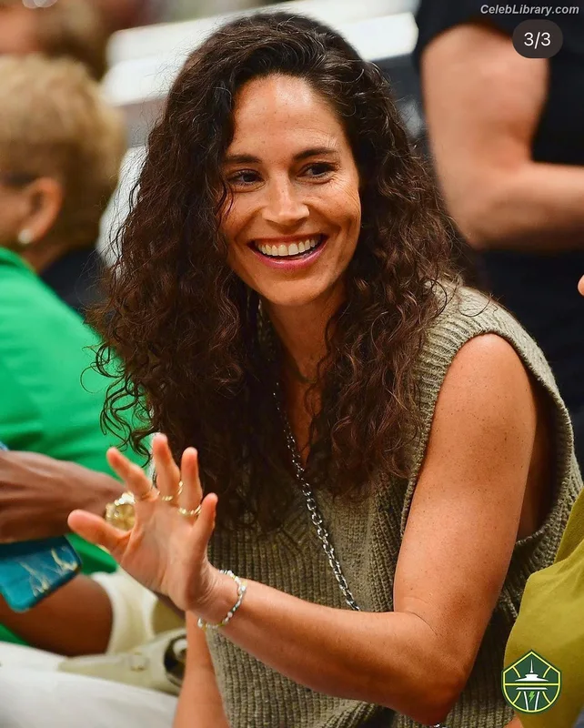 Sue Bird photo 2 of 158
