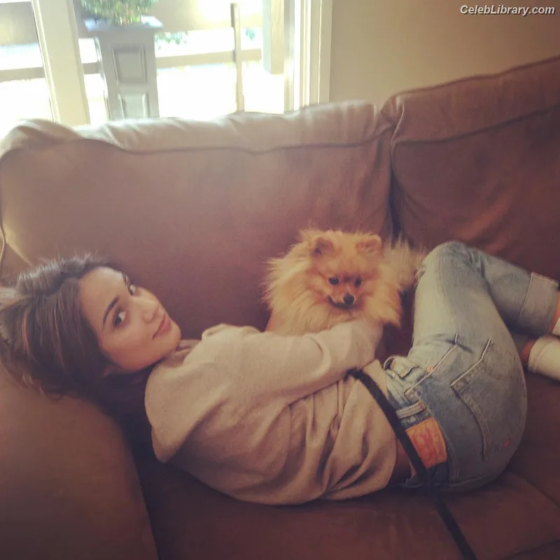 Summer Bishil photo 20 of 153