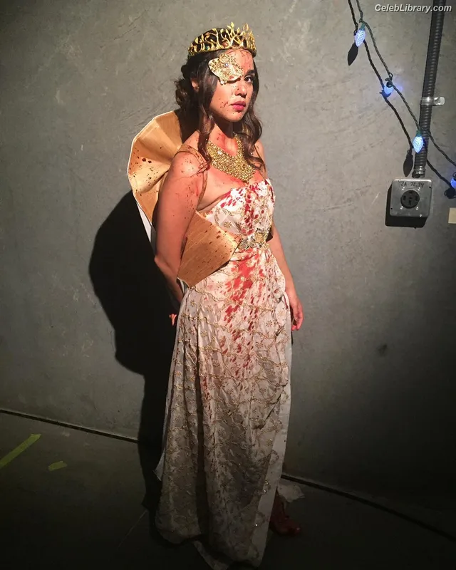 Summer Bishil photo 10 of 153