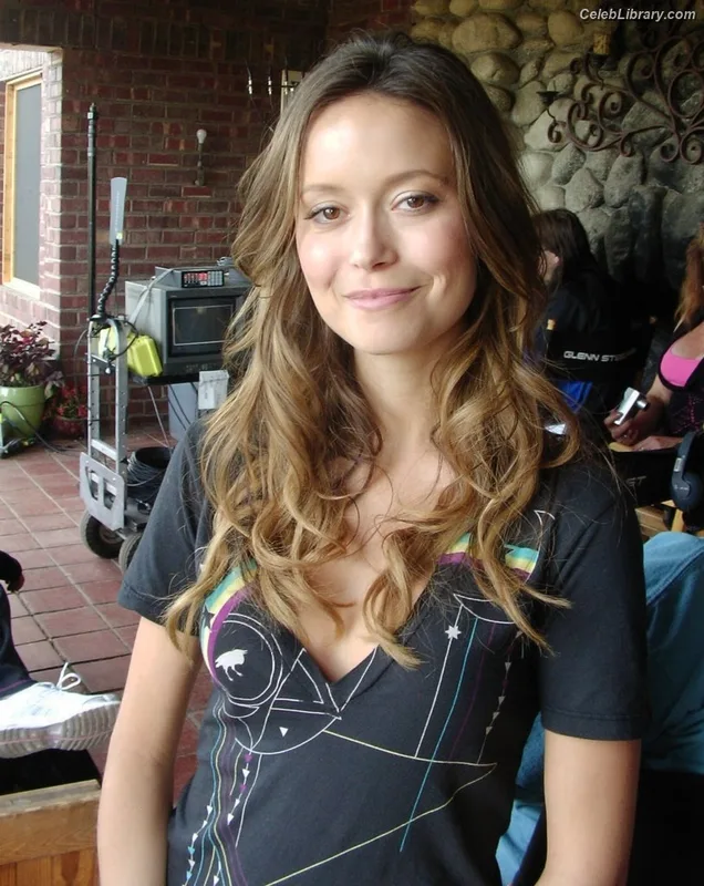 Summer Glau photo 2 of 85