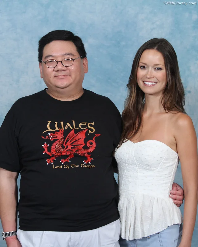 Summer Glau photo 16 of 85