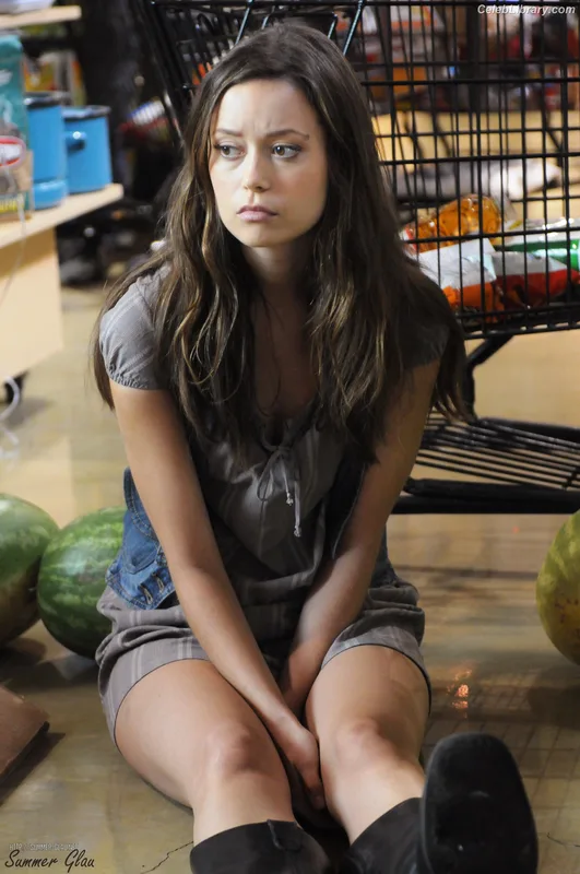 Summer Glau photo 3 of 85