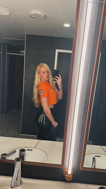 Summer Rae photo 24 of 690