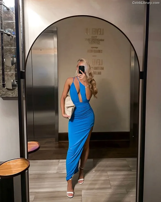 Summer Rae photo 14 of 690
