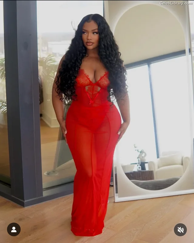 Summerella photo 1 of 9