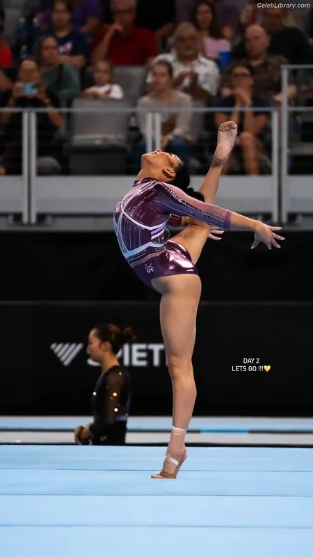 Suni Lee photo 8 of 1003
