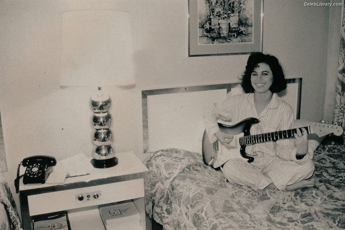 Susanna Hoffs photo 9 of 27