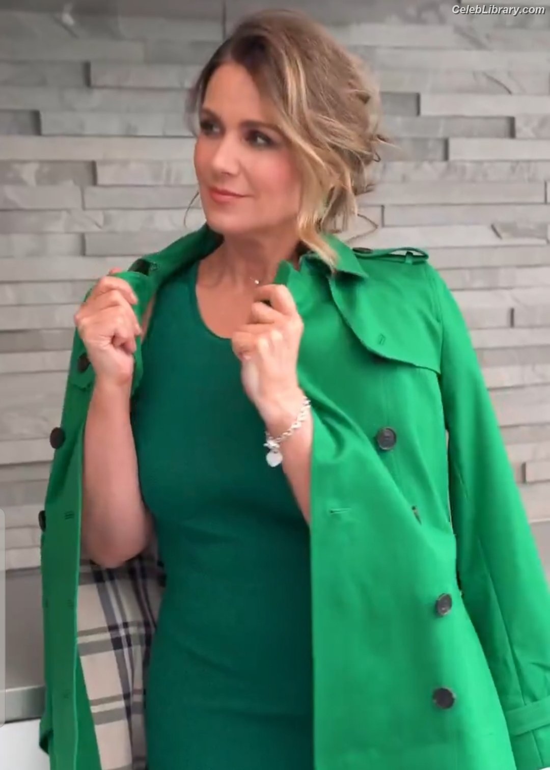 Susanna Reid photo 3 of 429