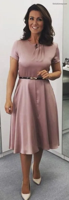 Susanna Reid photo 17 of 429